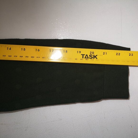 Karl Lagerfeld Ladies Size Large Dark Green Lightweight Sweater - Picture 8 of 9